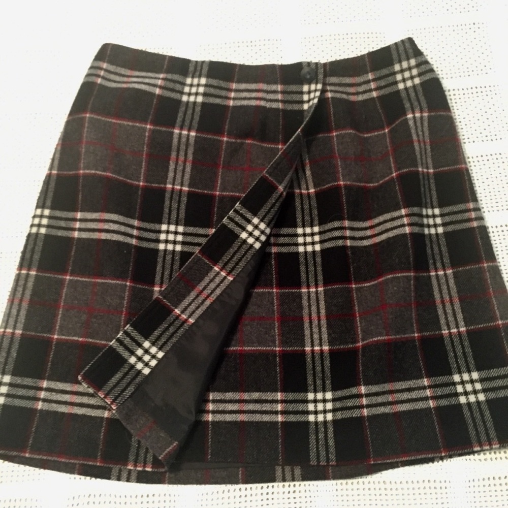 Style & Co.Wool Wrap Skirt.  size 8